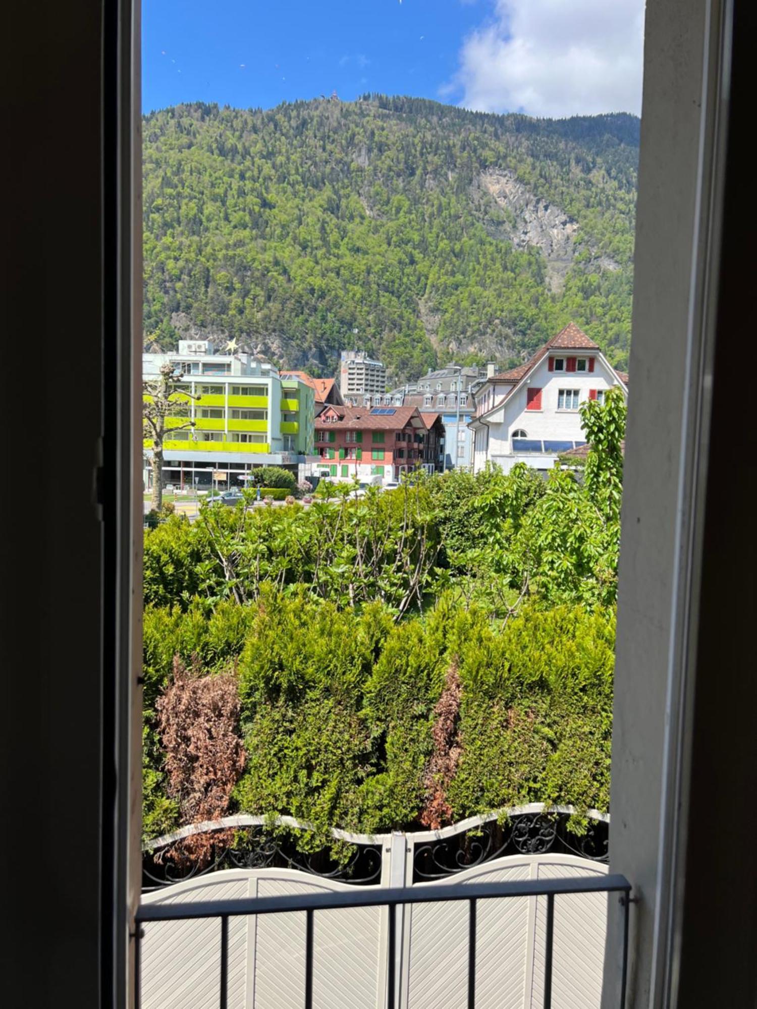 Apartament Rosy Apartment Interlaken Ngoại thất bức ảnh